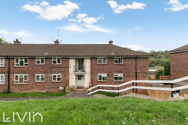 Purley CR8 2 bed flat for sale