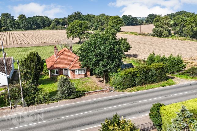 Norwich Road, Ditchingham, Bungay 3 bed detached bungalow for sale