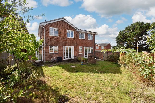 4 bed detached house