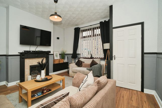 2 bed terraced house
