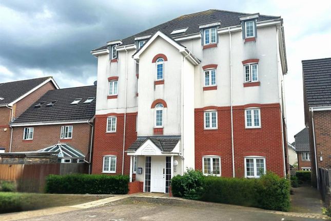 Fox Court, Aldershot 2 bed flat for sale