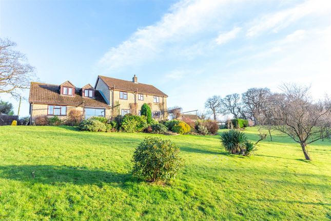 6 bedroom detached house for sale