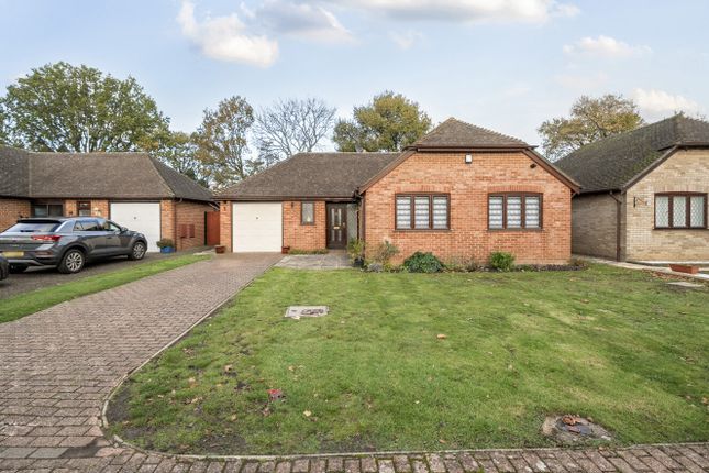 Farriers Close, Reading RG5 2 bed bungalow for sale