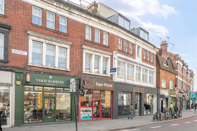 3 bedroom flat for sale