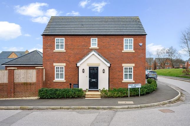 Moss Green Close, Wigan WN6 3 bed detached house for sale
