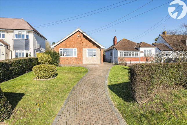 Top Dartford Road, Hextable, Kent, BR8 2 bed bungalow for sale