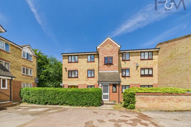 Prestatyn Close, Stevenage... 1 bed apartment for sale