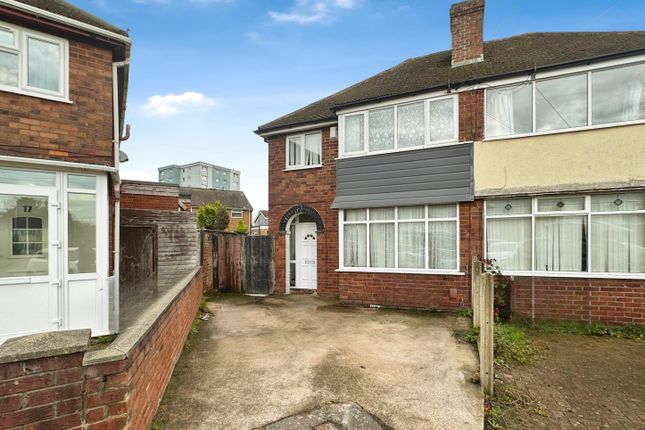 3 bed semi-detached house