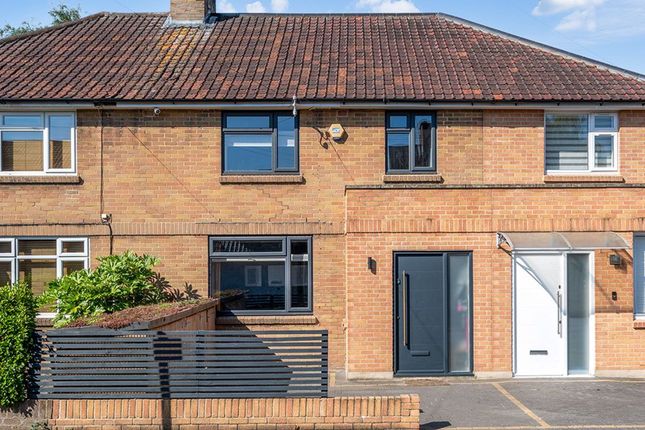 Akerman Road, Surbiton KT6 3 bed terraced house for sale