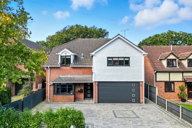 Shelley Road, Hutton, CM13 5 bed detached house for sale