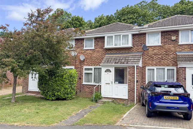 Kerria Place, Milton Keynes MK3 3 bed terraced house for sale