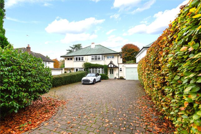 Kingswood Road, Tadworth, Surrey, KT20 3 bed semi