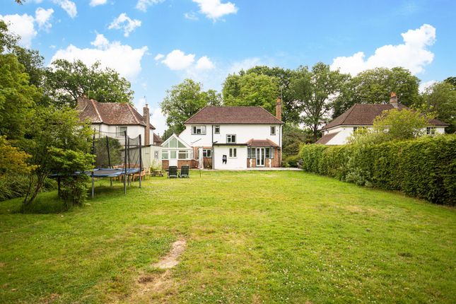 Haroldslea Drive, Horley RH6 3 bed detached house for sale