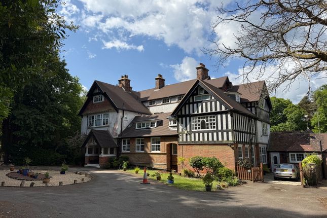 Tower Road, Hindhead GU26 1 bed flat for sale