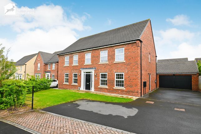 5 bedroom detached house for sale