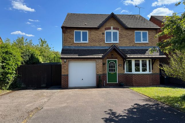 4 bed detached house