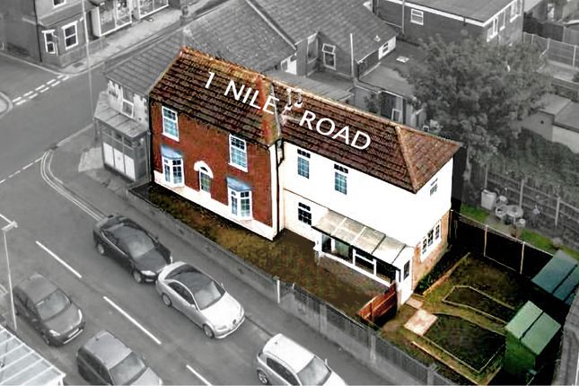 3 bedroom end of terrace house for sale