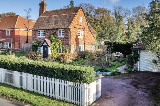 Maidstone Road, Horsmonden... 4 bed detached house for sale