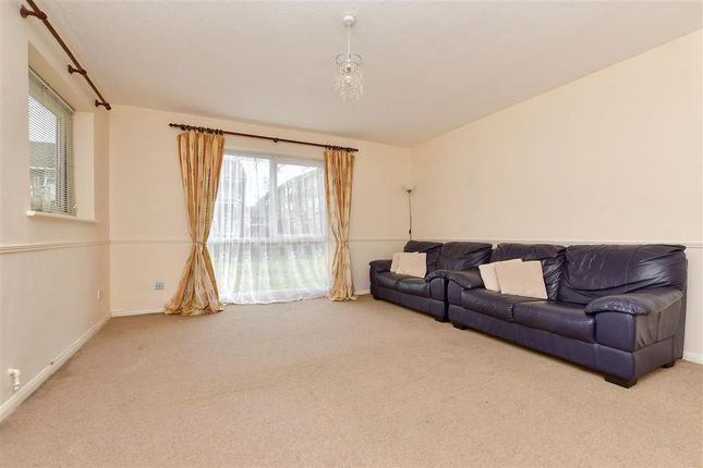 2 bed flat