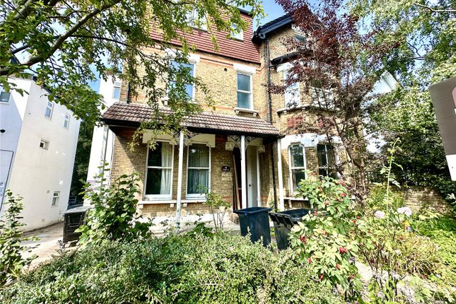 Birdhurst Rise, South Croydon, CR2 2 bed apartment for sale