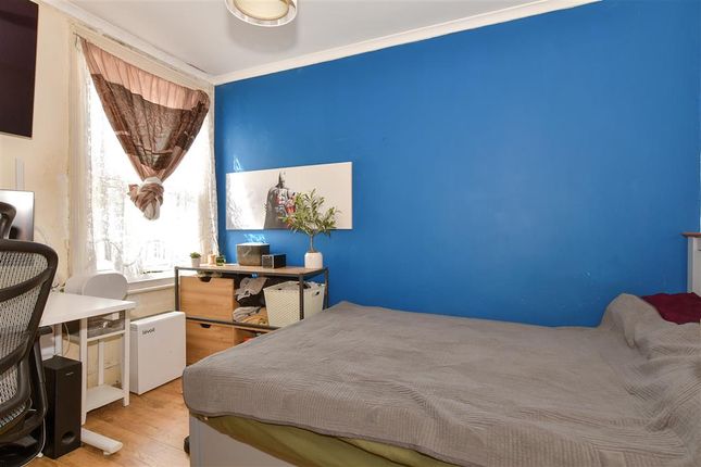 Cornwall Road, Gillingham, Kent 3 bed terraced house for sale