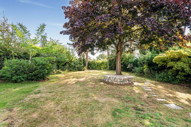 Hawkshead Lane, North Mymms, AL9 3 bed semi