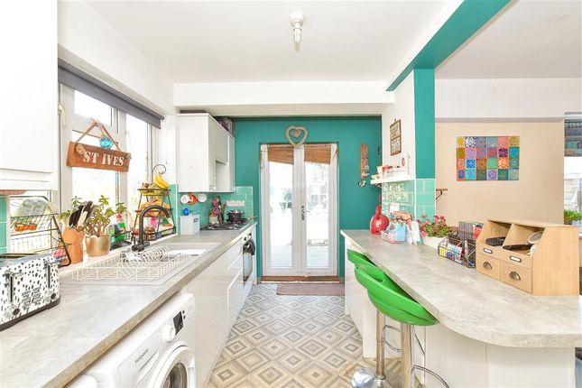 Beach Road, Selsey, Chichester, West... 3 bed semi