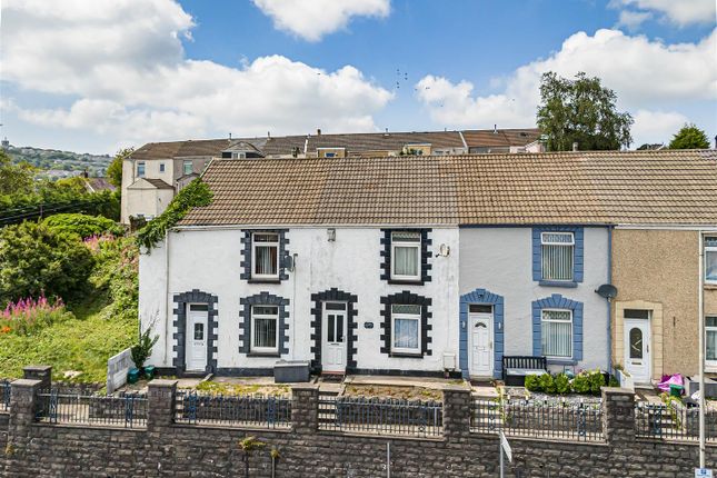 Pentregethin Road, Cwmbwrla, Swansea 2 bed end of terrace house for sale