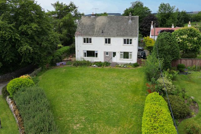 4 bed detached house