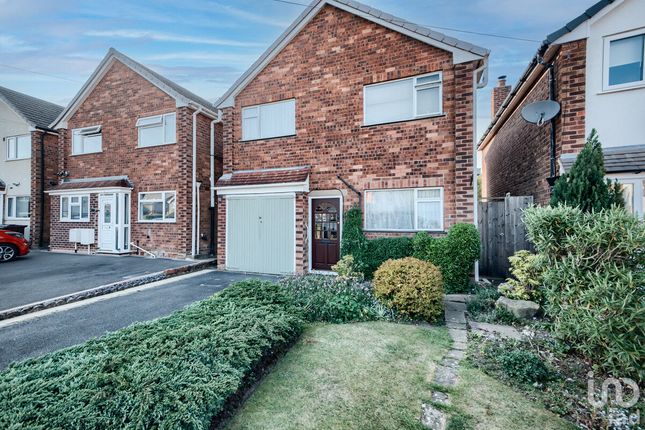 3 bed detached house