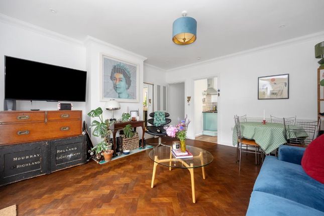 Wilbury Villas, Hove, BN3 6GD 1 bed apartment for sale