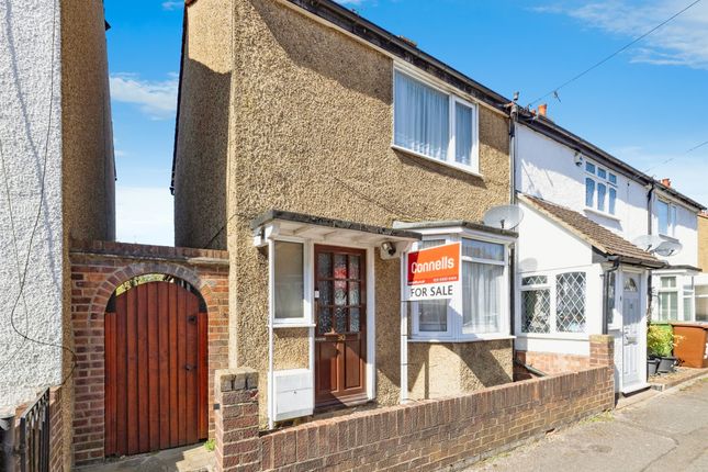 3 bed end terrace house