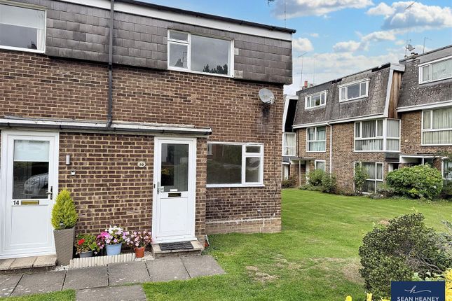 Bulwer Road, Barnet EN5 1 bed end of terrace house for sale