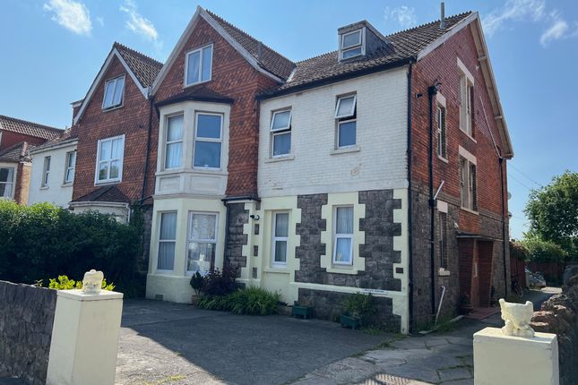 2 bedroom ground floor flat for sale