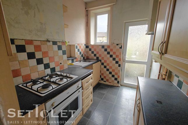 Newsome Road, Huddersfield 3 bed end of terrace house for sale