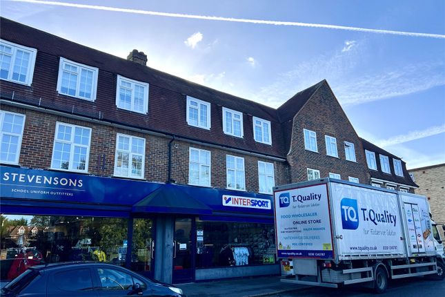 London Road, Guildford, Surrey, GU4 2 bed apartment for sale