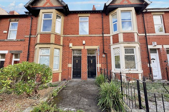 Salters Road, Gosforth, Newcastle... 3 bed flat for sale
