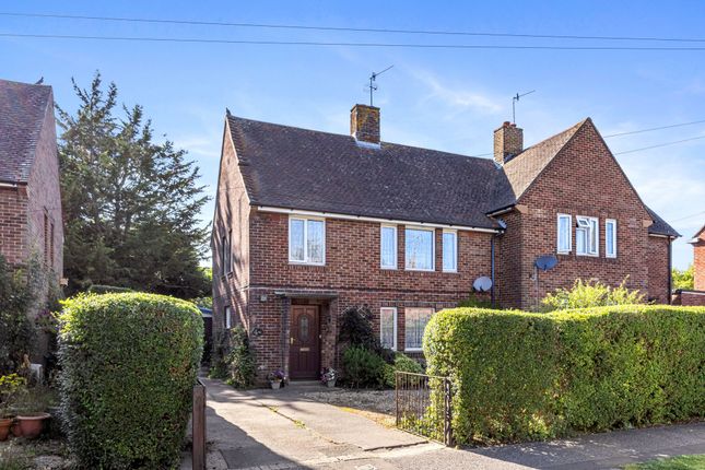 Shooting Field, Steyning BN44 4 bed semi