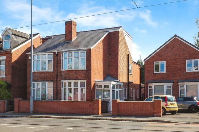 4 bedroom flat for sale