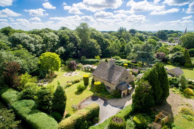 Shellingford, Faringdon, Oxfordshire... 3 bed detached house for sale