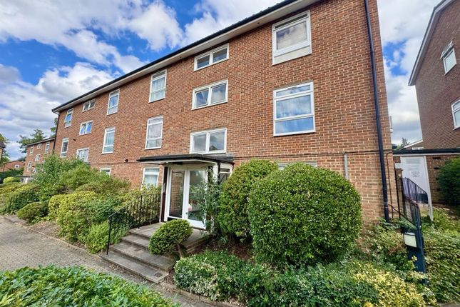 Cotelands, Croydon 1 bed flat for sale