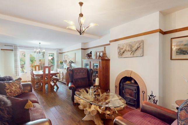 3 bedroom semi-detached bungalow for sale
