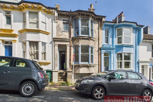Wakefield Road, Brighton 3 bed terraced house for sale