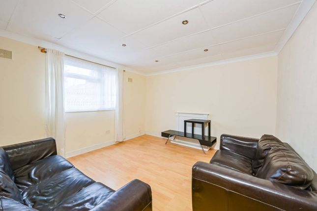 Brighton Avenue, Walthamstow, London... 1 bed flat for sale