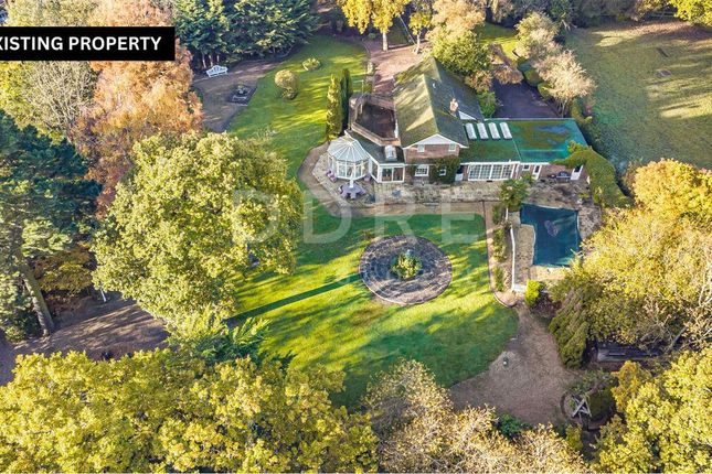6 bedroom detached house for sale