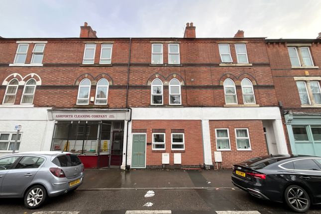4 bed terraced house
