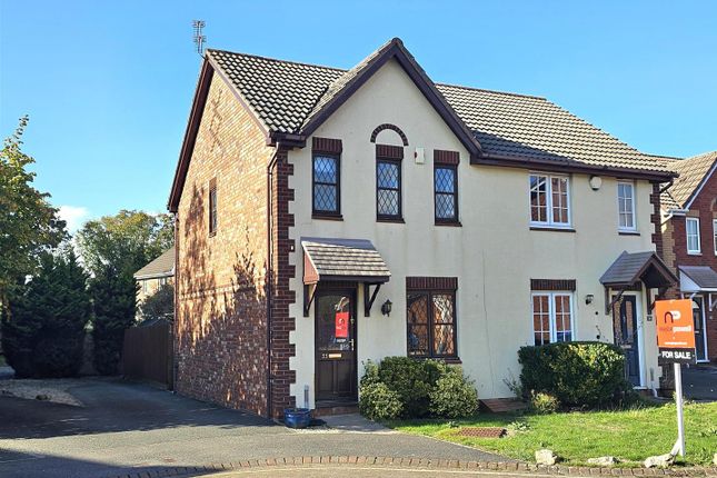 2 bedroom semi-detached house for sale