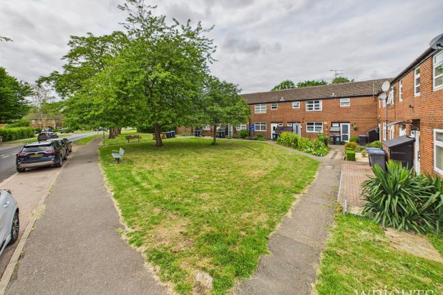 Guessens Road, Welwyn Garden City AL8 3 bed terraced house for sale