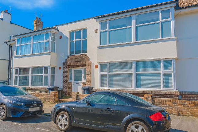 Dallington Road, Hove 2 bed apartment for sale