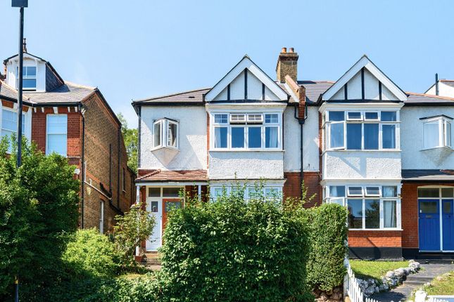 Underhill Road, East Dulwich, London... 2 bed flat for sale